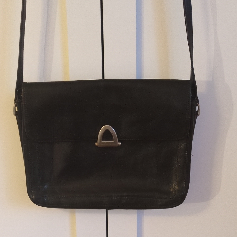 Claudio Ferrici Black Italian Leather designer Crossbody Shoulder Bag Vintage